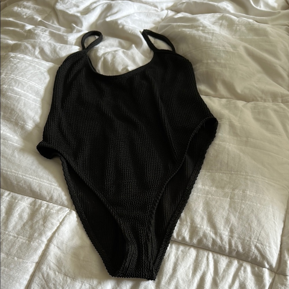 Good American one piece women’s size 1/2